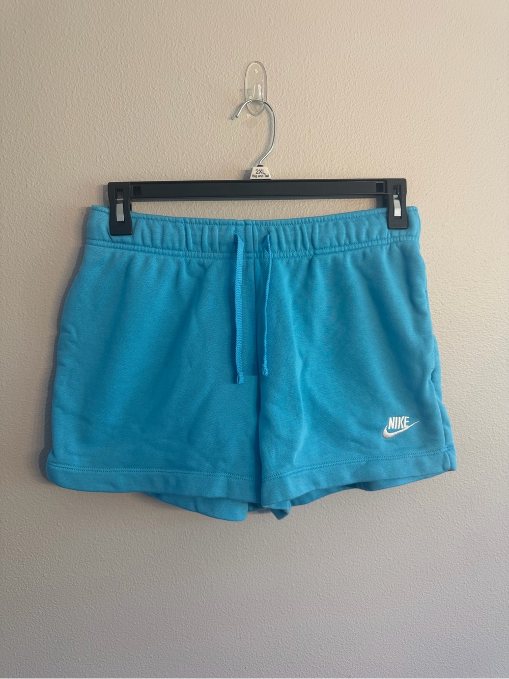 Nike Womens Size M Blue Club Fleece Mid Rise Athletic Shorts